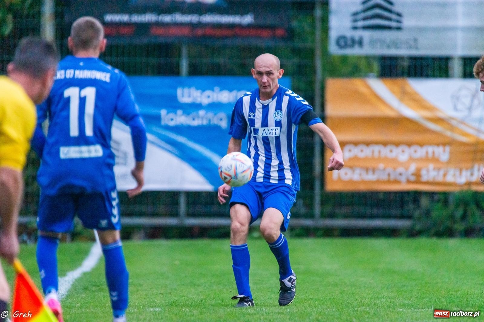 Zdjęcie w galerii na portalu naszraciborz.pl: Markowice kontra Pietrowice. Nerwowo, czerwono i bez goli [FOTO] wiadomości z regionu