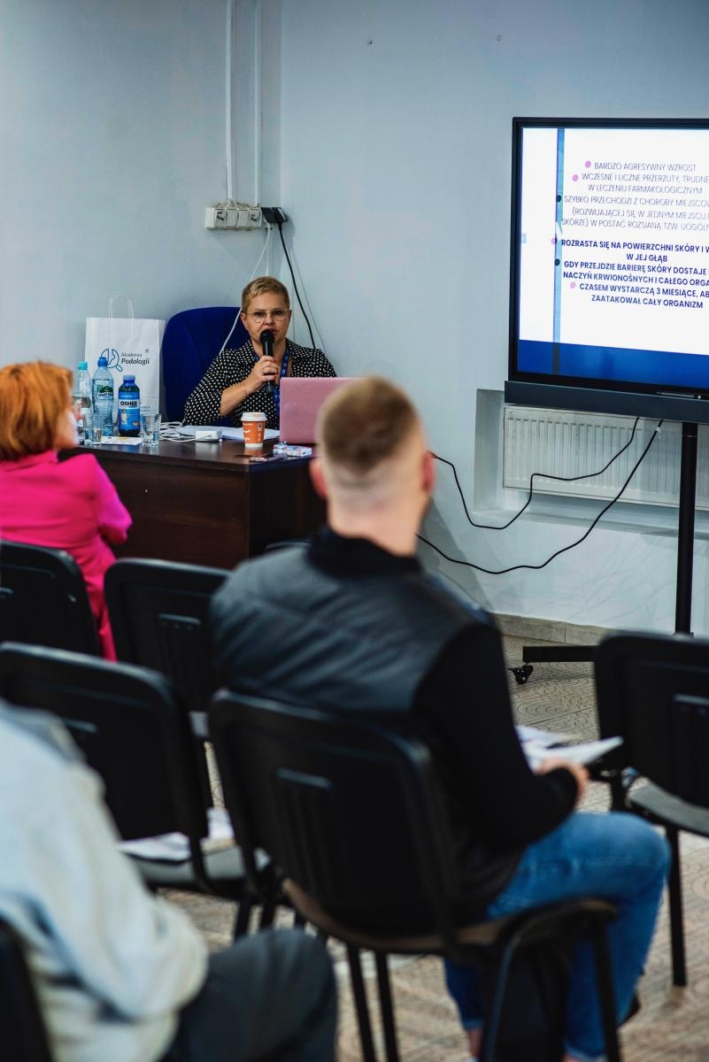 Zdjęcie w galerii na portalu naszraciborz.pl: Profilaktyka czerniaka. Konferencja w Raciborzu wiadomości z regionu