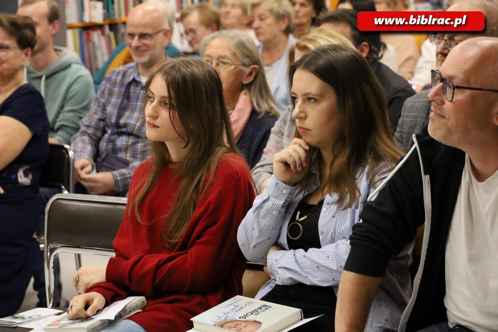 Zdjęcie w galerii na portalu naszraciborz.pl: Aktor musi grać, by żyć! Artur Barciś w Raciborzu na bis wiadomości z regionu