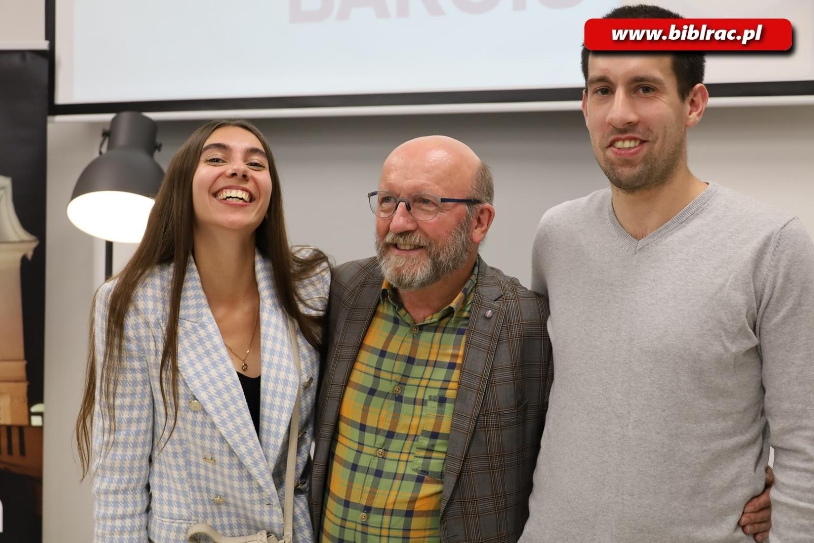 Zdjęcie w galerii na portalu naszraciborz.pl: Aktor musi grać, by żyć! Artur Barciś w Raciborzu na bis wiadomości z regionu