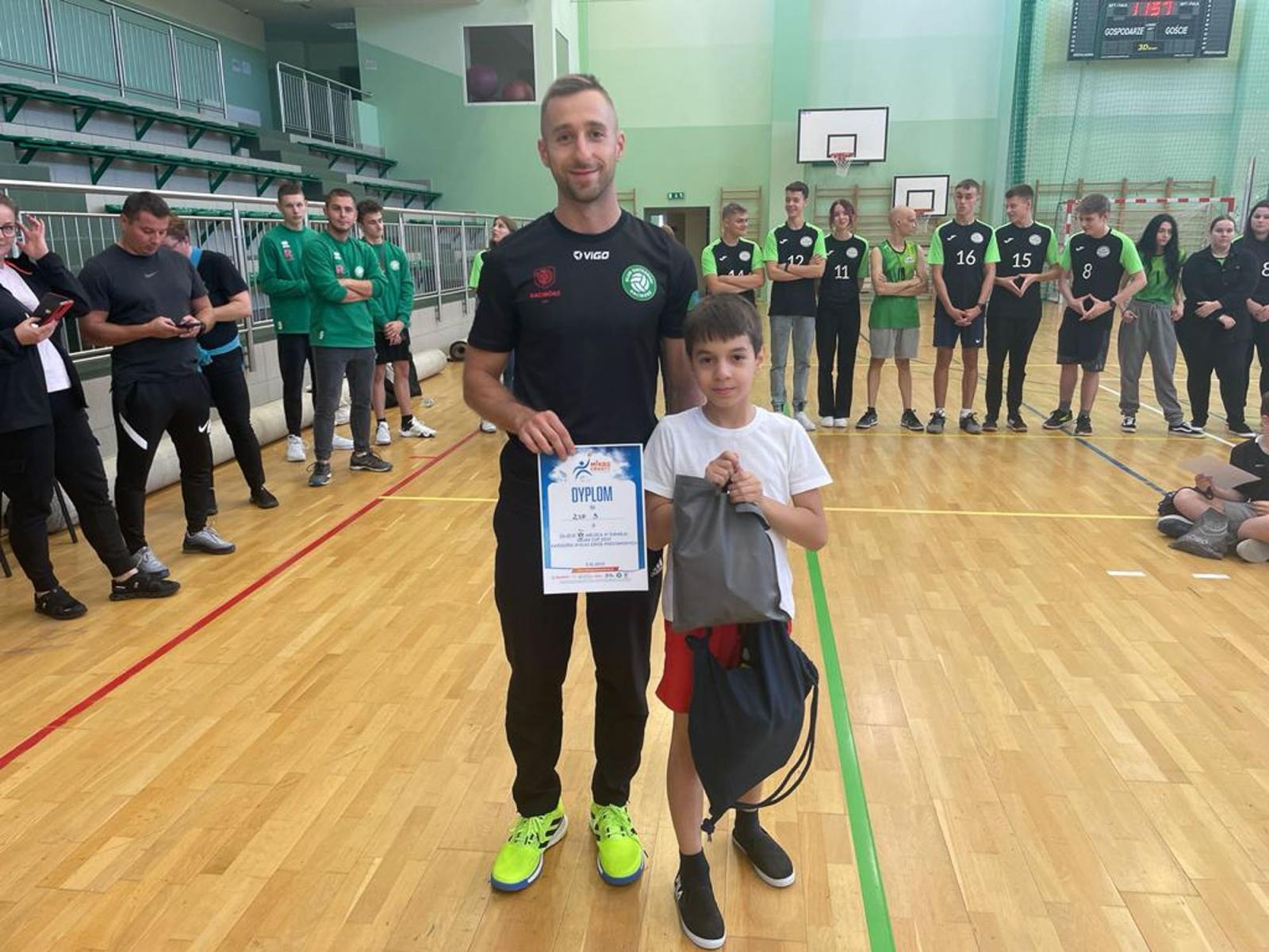 Zdjęcie w galerii na portalu naszraciborz.pl: Zbijak Cup 2023. SP 3 i SP 13 najlepsze [FOTO] wiadomości z regionu