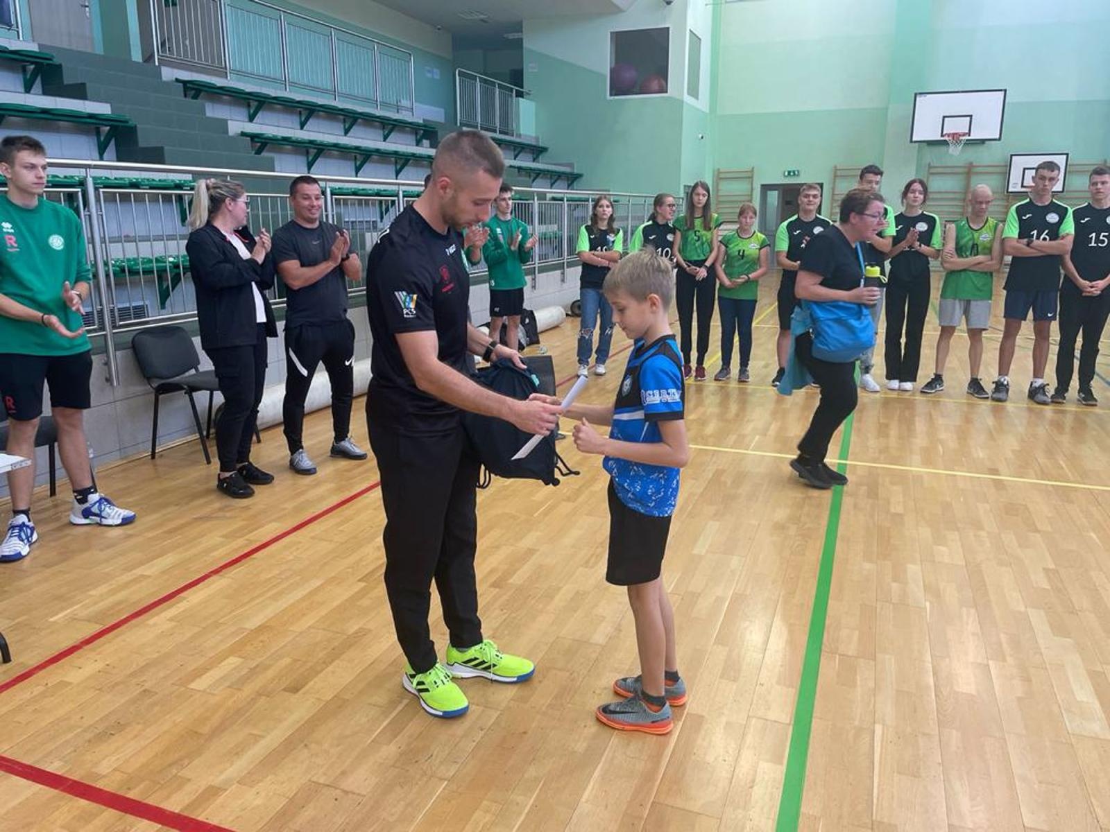 Zdjęcie w galerii na portalu naszraciborz.pl: Zbijak Cup 2023. SP 3 i SP 13 najlepsze [FOTO] wiadomości z regionu