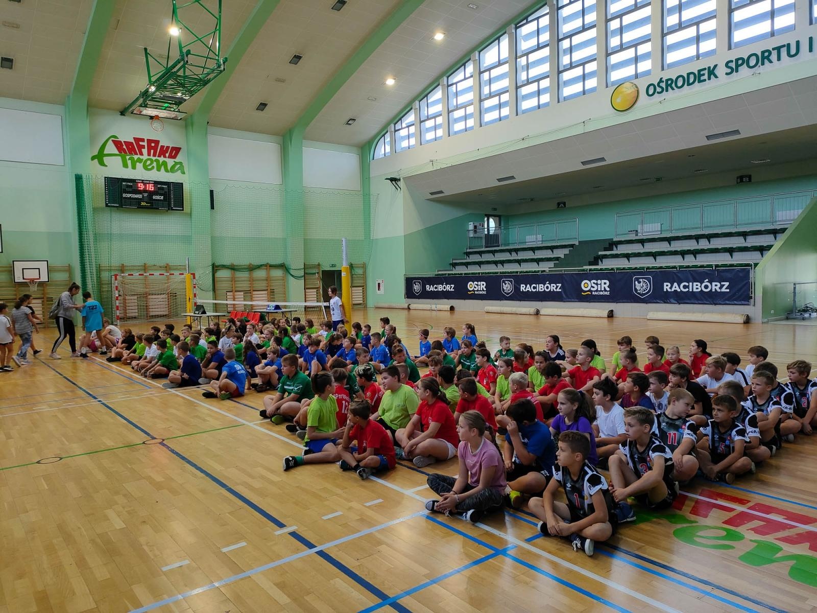 Zdjęcie w galerii na portalu naszraciborz.pl: Zbijak Cup 2023. SP 3 i SP 13 najlepsze [FOTO] wiadomości z regionu