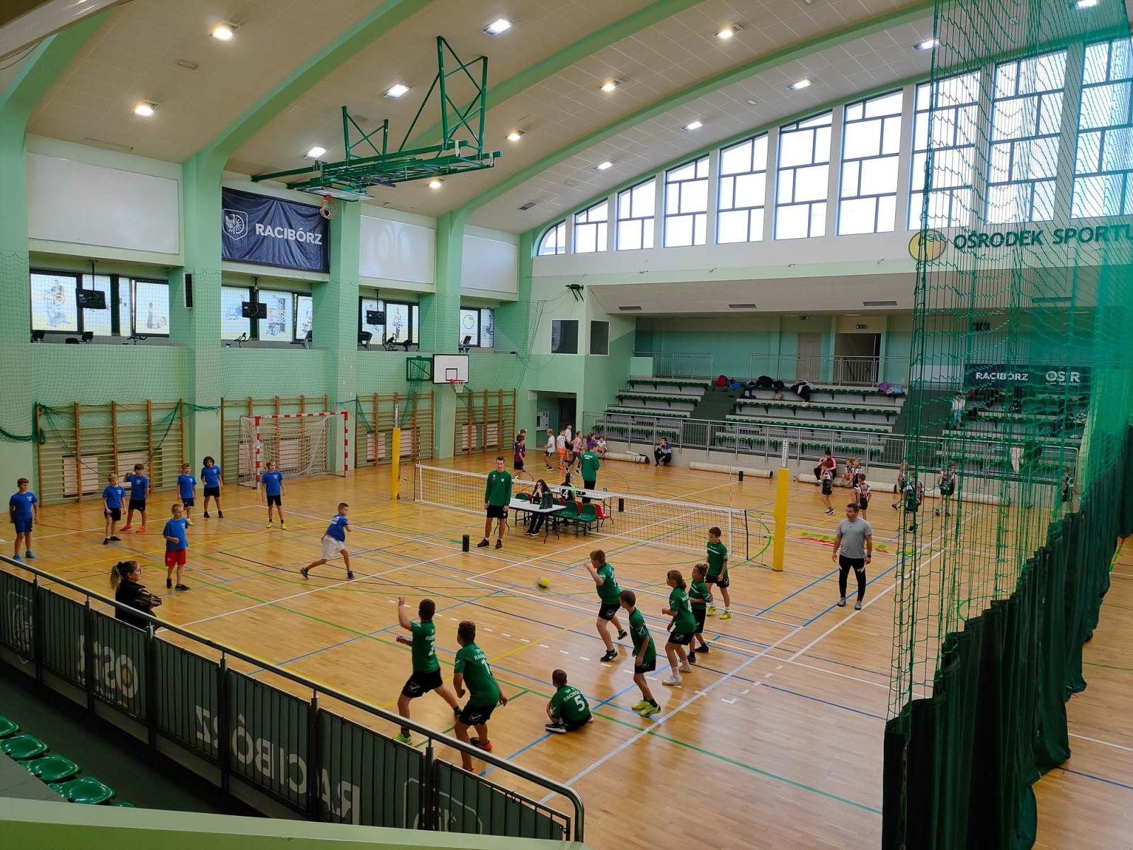 Zdjęcie w galerii na portalu naszraciborz.pl: Zbijak Cup 2023. SP 3 i SP 13 najlepsze [FOTO] wiadomości z regionu