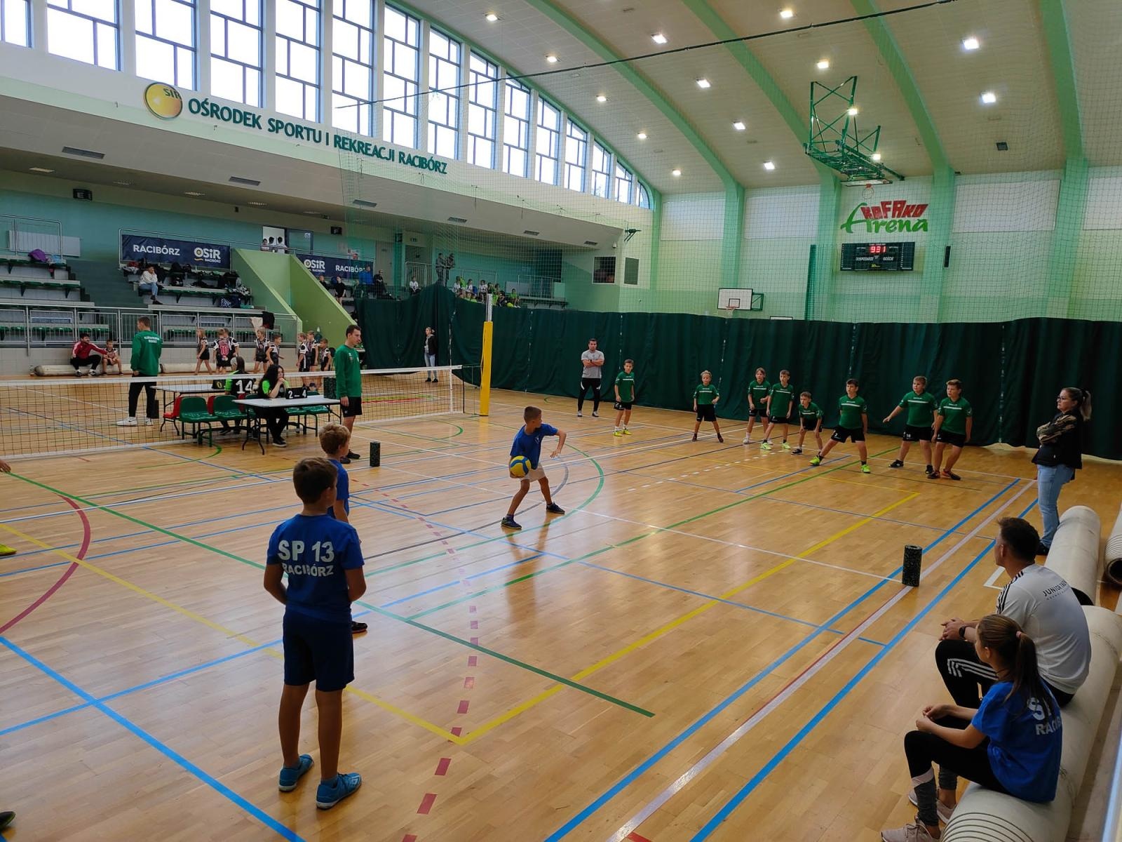 Zdjęcie w galerii na portalu naszraciborz.pl: Zbijak Cup 2023. SP 3 i SP 13 najlepsze [FOTO] wiadomości z regionu