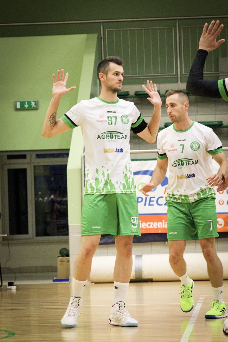 Zdjęcie w galerii na portalu naszraciborz.pl: Trzy punkty dla Klubu Siatkarskiego Racibórz [FOTO] wiadomości z regionu