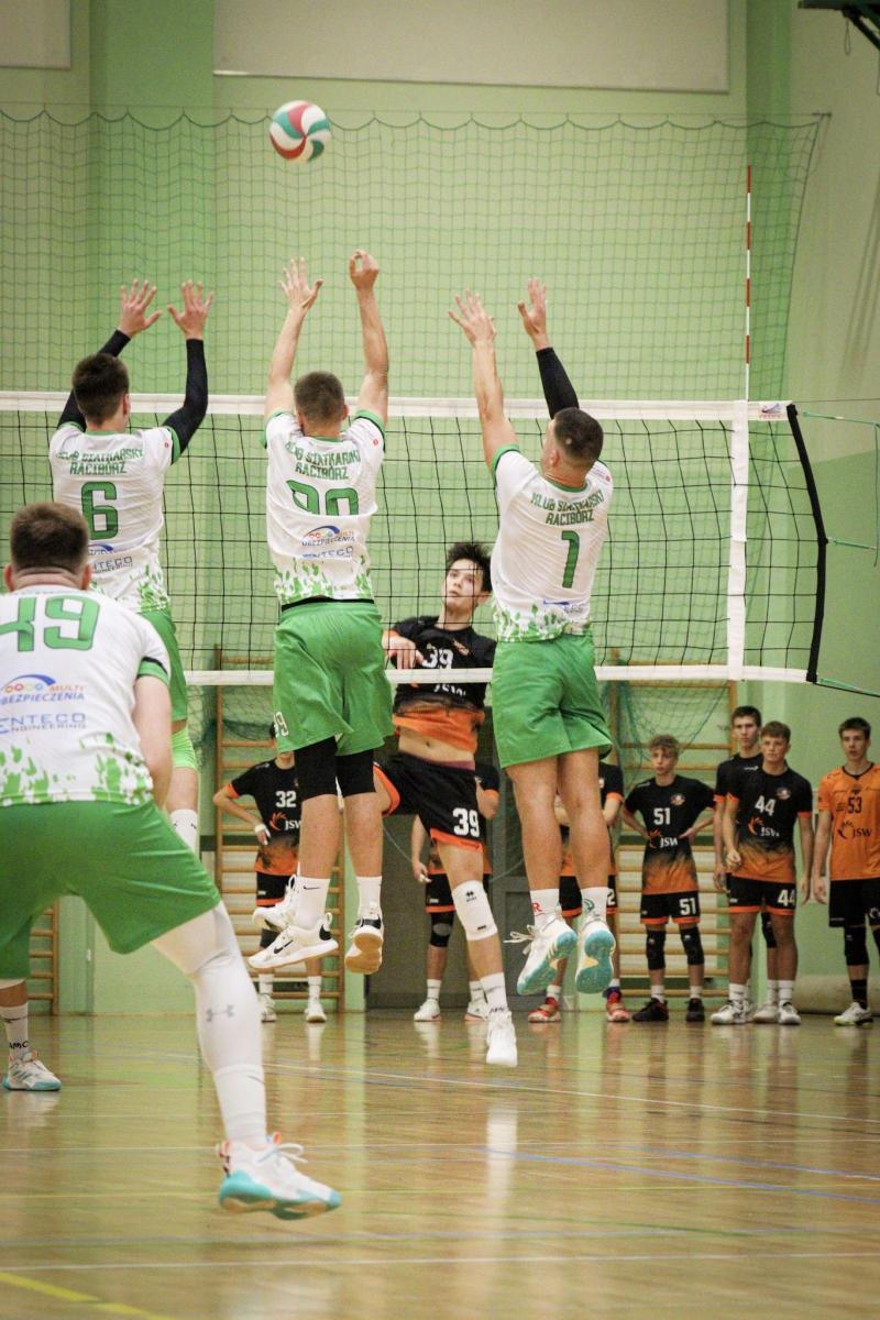 Zdjęcie w galerii na portalu naszraciborz.pl: Trzy punkty dla Klubu Siatkarskiego Racibórz [FOTO] wiadomości z regionu