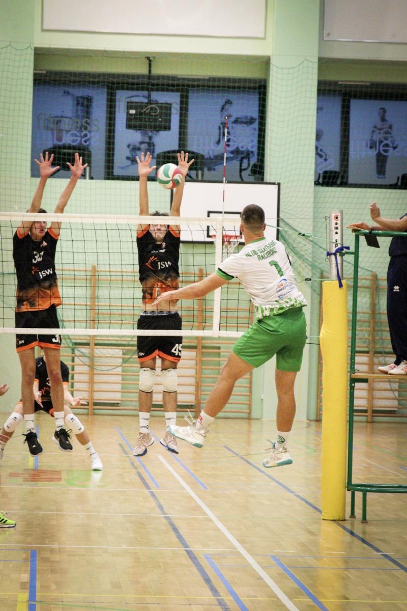 Zdjęcie w galerii na portalu naszraciborz.pl: Trzy punkty dla Klubu Siatkarskiego Racibórz [FOTO] wiadomości z regionu