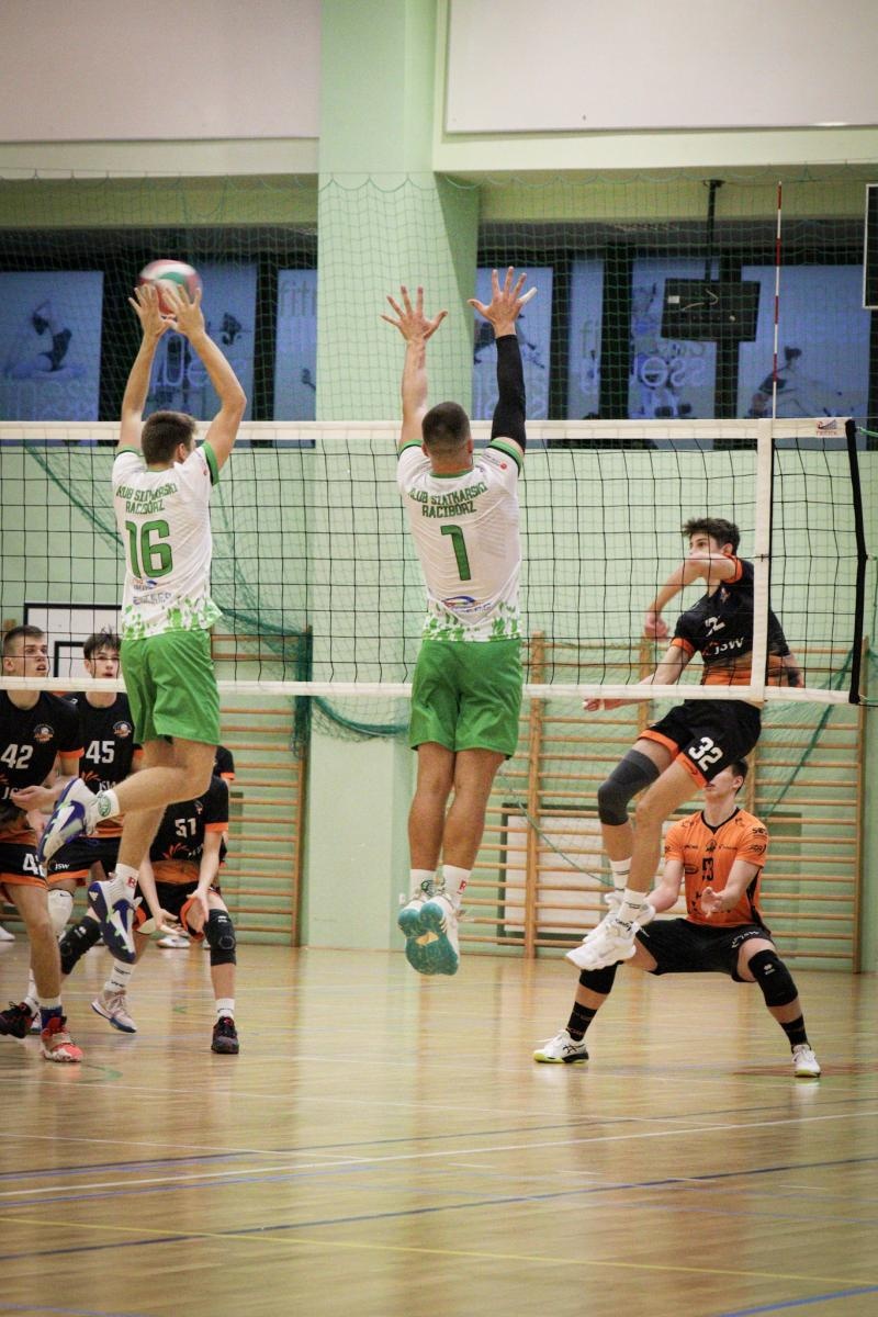 Zdjęcie w galerii na portalu naszraciborz.pl: Trzy punkty dla Klubu Siatkarskiego Racibórz [FOTO] wiadomości z regionu
