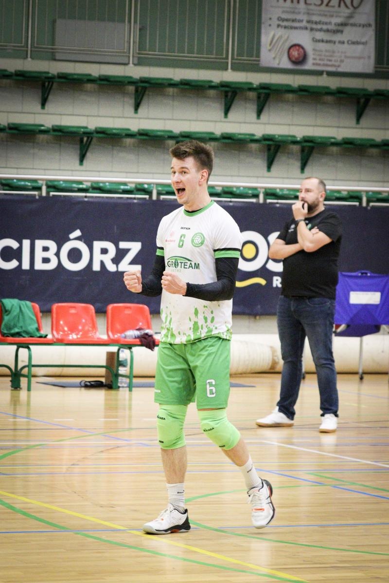 Zdjęcie w galerii na portalu naszraciborz.pl: Trzy punkty dla Klubu Siatkarskiego Racibórz [FOTO] wiadomości z regionu
