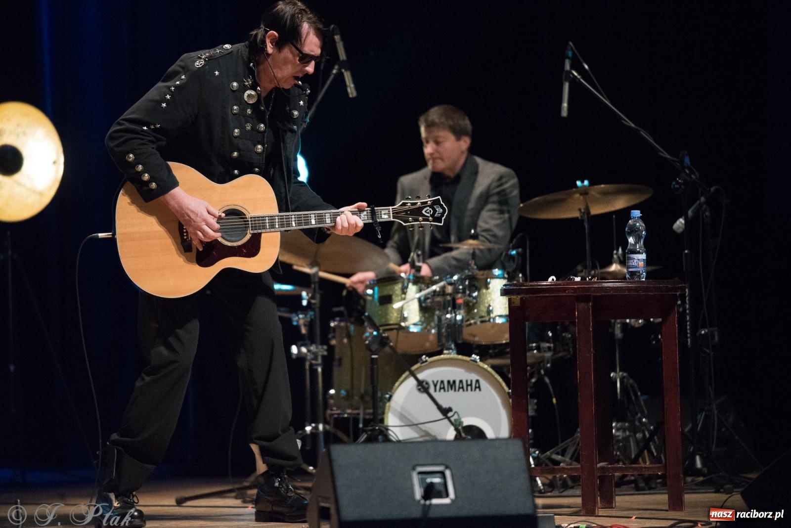 Zdjęcie w galerii na portalu naszraciborz.pl: Klauzula Sumienia - Maciej Maleńczuk w RCK wiadomości z regionu