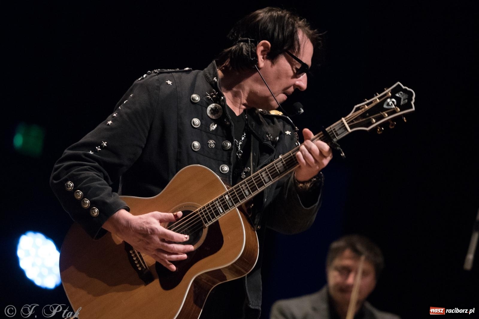 Zdjęcie w galerii na portalu naszraciborz.pl: Klauzula Sumienia - Maciej Maleńczuk w RCK wiadomości z regionu