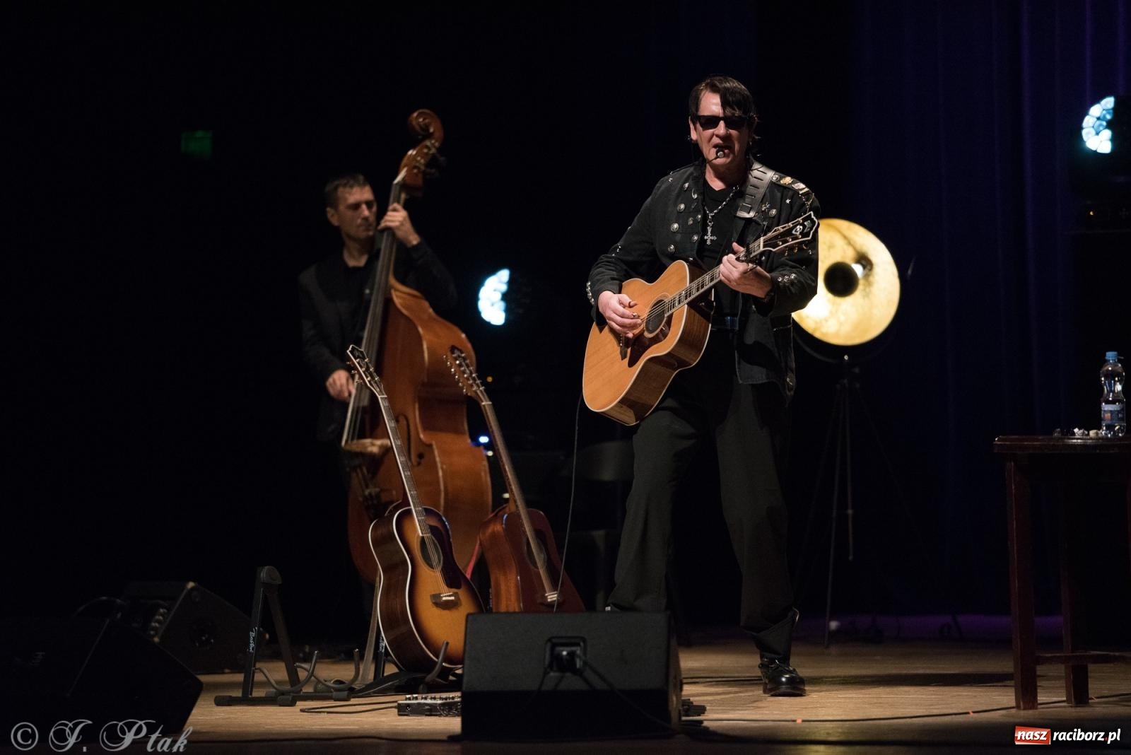 Zdjęcie w galerii na portalu naszraciborz.pl: Klauzula Sumienia - Maciej Maleńczuk w RCK wiadomości z regionu