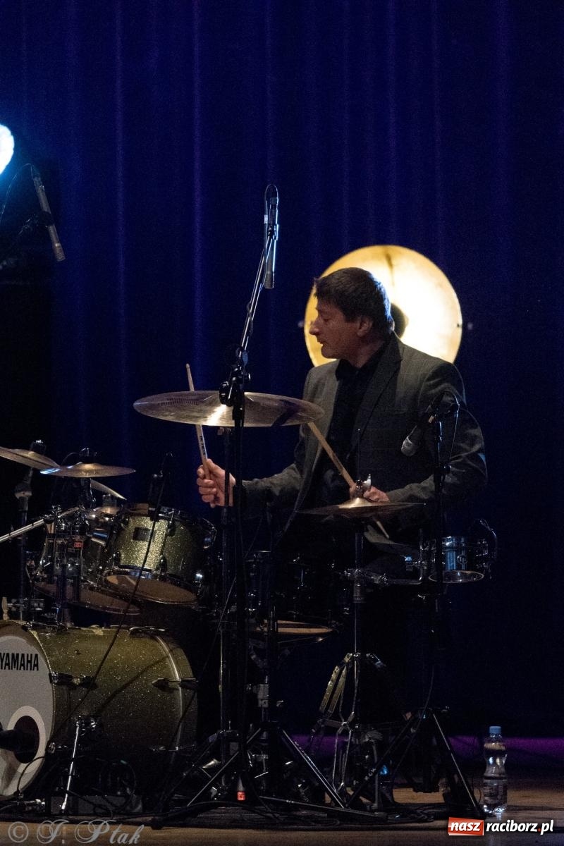 Zdjęcie w galerii na portalu naszraciborz.pl: Klauzula Sumienia - Maciej Maleńczuk w RCK wiadomości z regionu