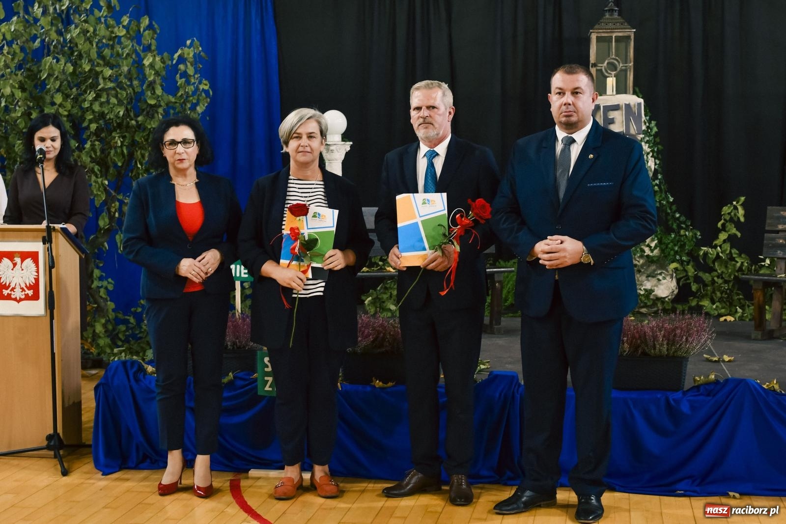 Zdjęcie w galerii na portalu naszraciborz.pl: Powiatowy Dzień Edukacji Narodowej w II LO wiadomości z regionu