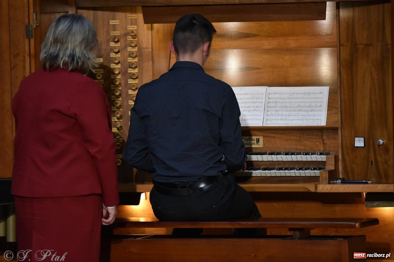 Zdjęcie w galerii na portalu naszraciborz.pl: Dzień Edukacji Narodowej w raciborskiej szkole muzycznej [FOTO i WIDEO] wiadomości z regionu
