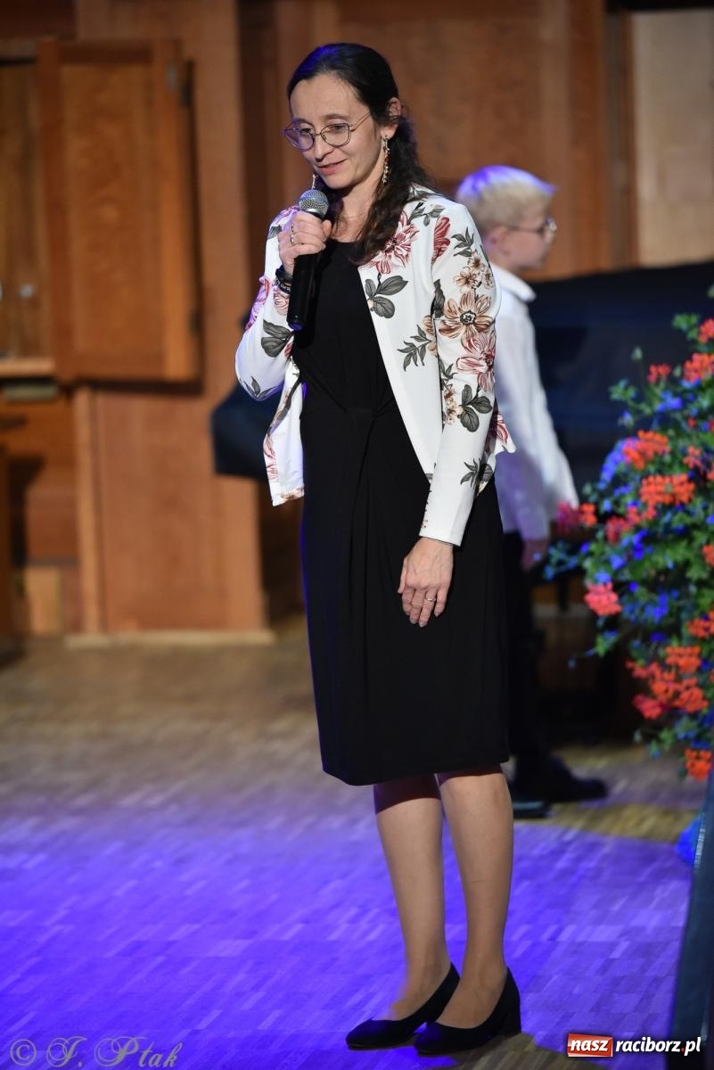 Zdjęcie w galerii na portalu naszraciborz.pl: Dzień Edukacji Narodowej w raciborskiej szkole muzycznej [FOTO i WIDEO] wiadomości z regionu