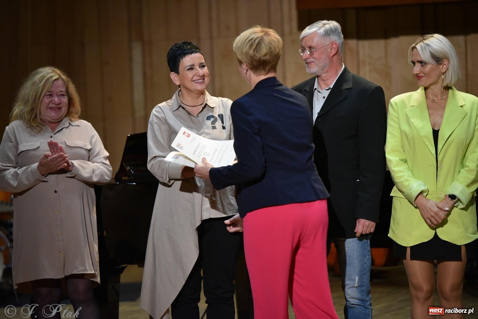 Zdjęcie w galerii na portalu naszraciborz.pl: Dzień Edukacji Narodowej w raciborskiej szkole muzycznej [FOTO i WIDEO] wiadomości z regionu