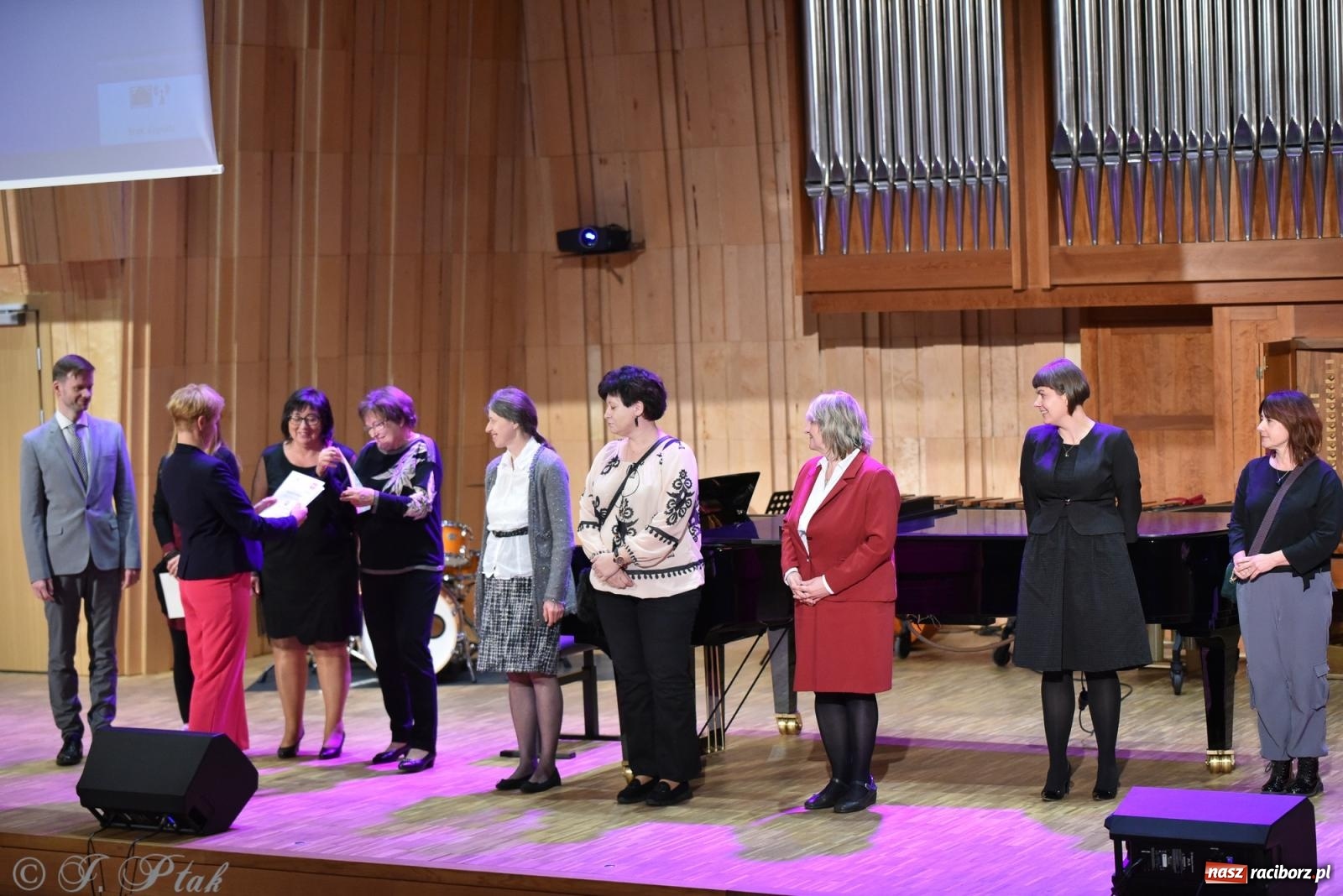 Zdjęcie w galerii na portalu naszraciborz.pl: Dzień Edukacji Narodowej w raciborskiej szkole muzycznej [FOTO i WIDEO] wiadomości z regionu