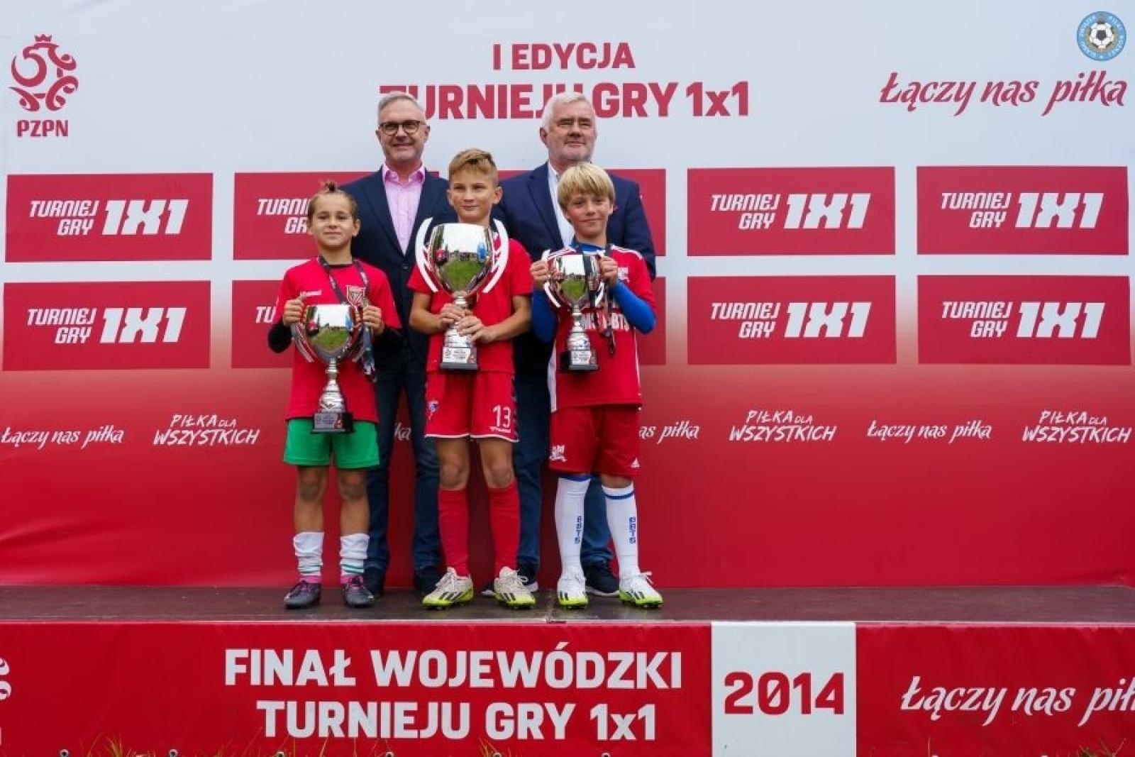 Zdjęcie w galerii na portalu naszraciborz.pl: Ponad 30 tys. uczestników turnieju 1x1. Wśród nich piłkarka AP Gol Racibórz wiadomości z regionu