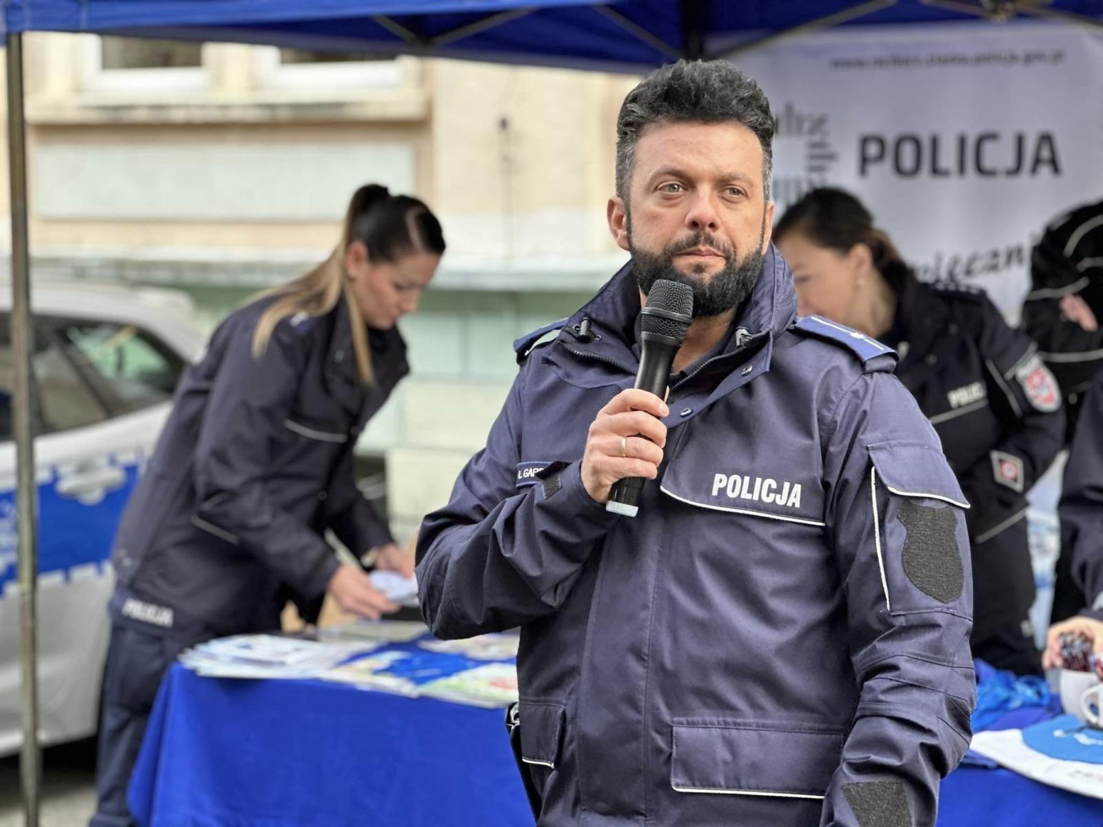 Zdjęcie w galerii na portalu naszraciborz.pl: Razem bezpieczniej – akcja Instytutu Studiów Społecznych wiadomości z regionu