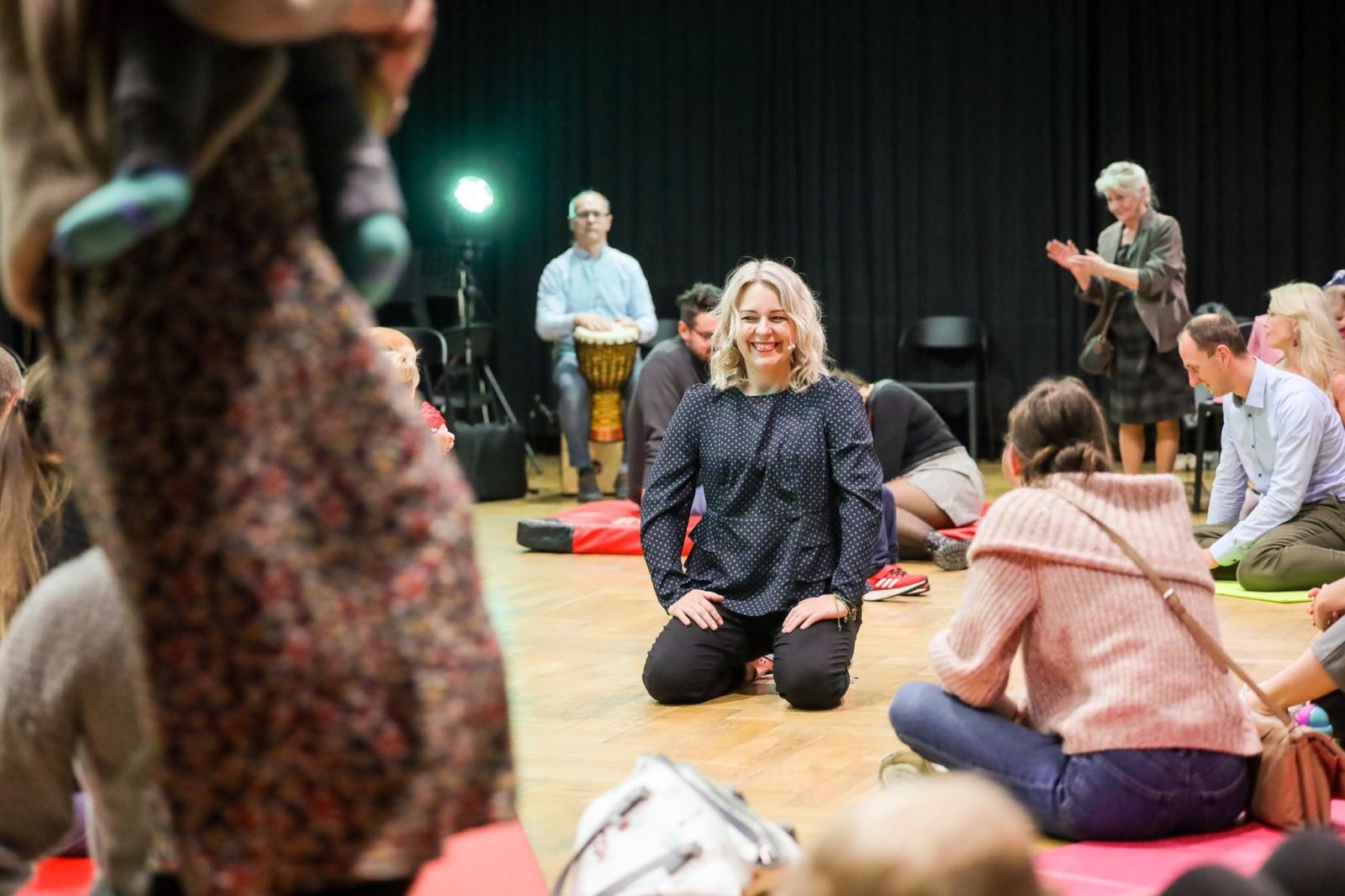 Zdjęcie w galerii na portalu naszraciborz.pl: Zaczarowane skrzypce - muzyka, ruch i zabawa zachwyciły najmłodszych wiadomości z regionu