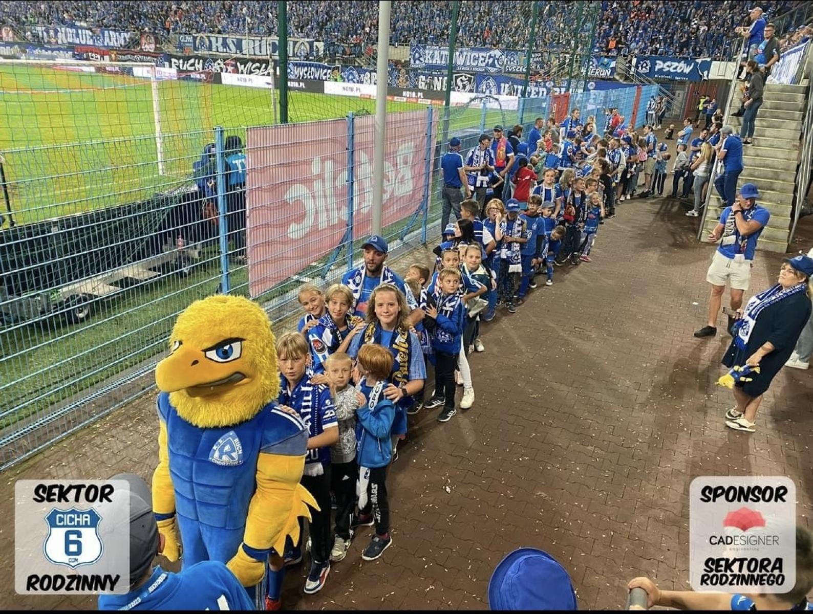 Zdjęcie w galerii na portalu naszraciborz.pl: Niebieski Racibórz zaprasza mecz Ruch Chorzów vs. Śląsk Wrocław wiadomości z regionu