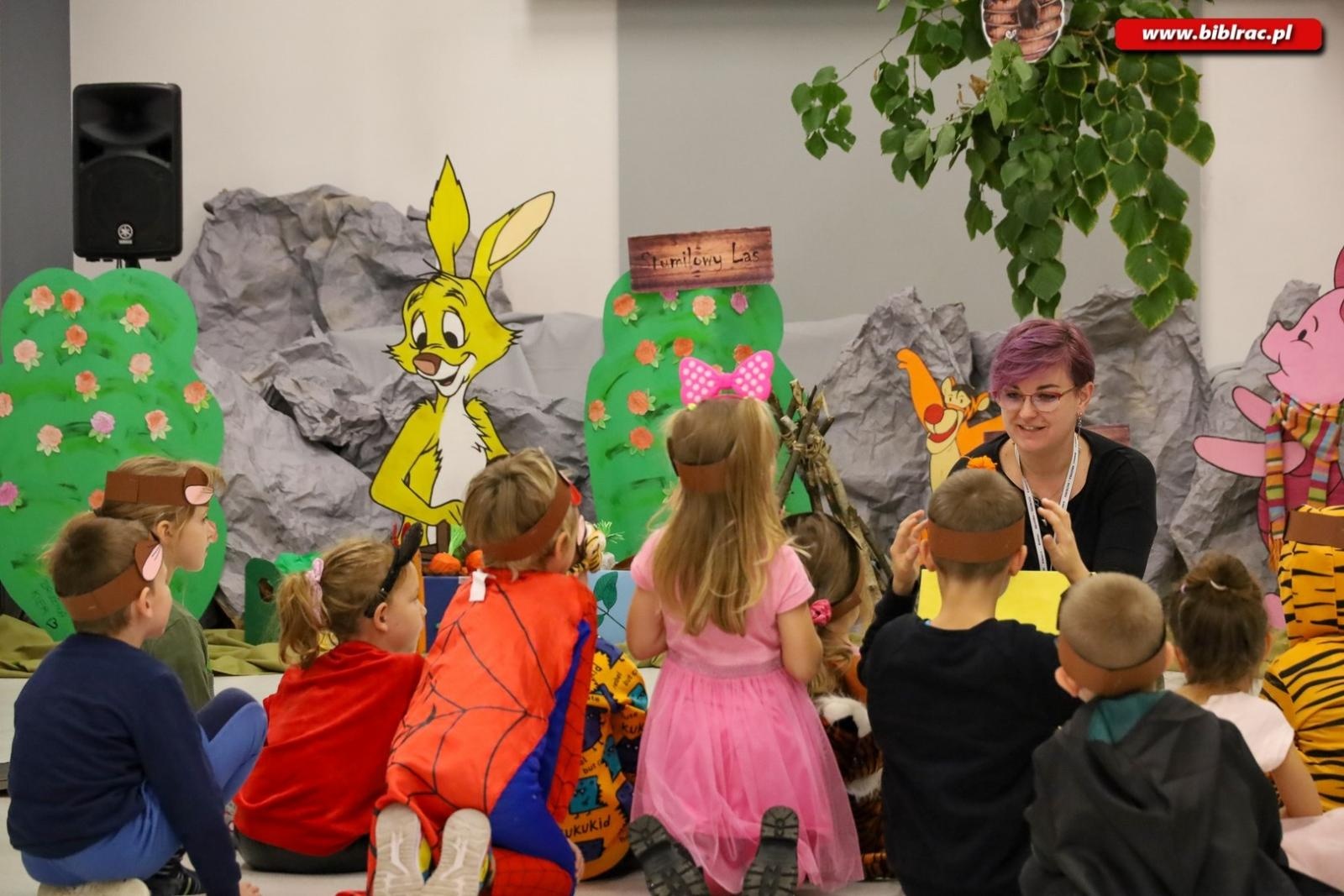 Zdjęcie w galerii na portalu naszraciborz.pl: Sto lat dla Kubusia Puchatka w raciborskiej bibliotece wiadomości z regionu