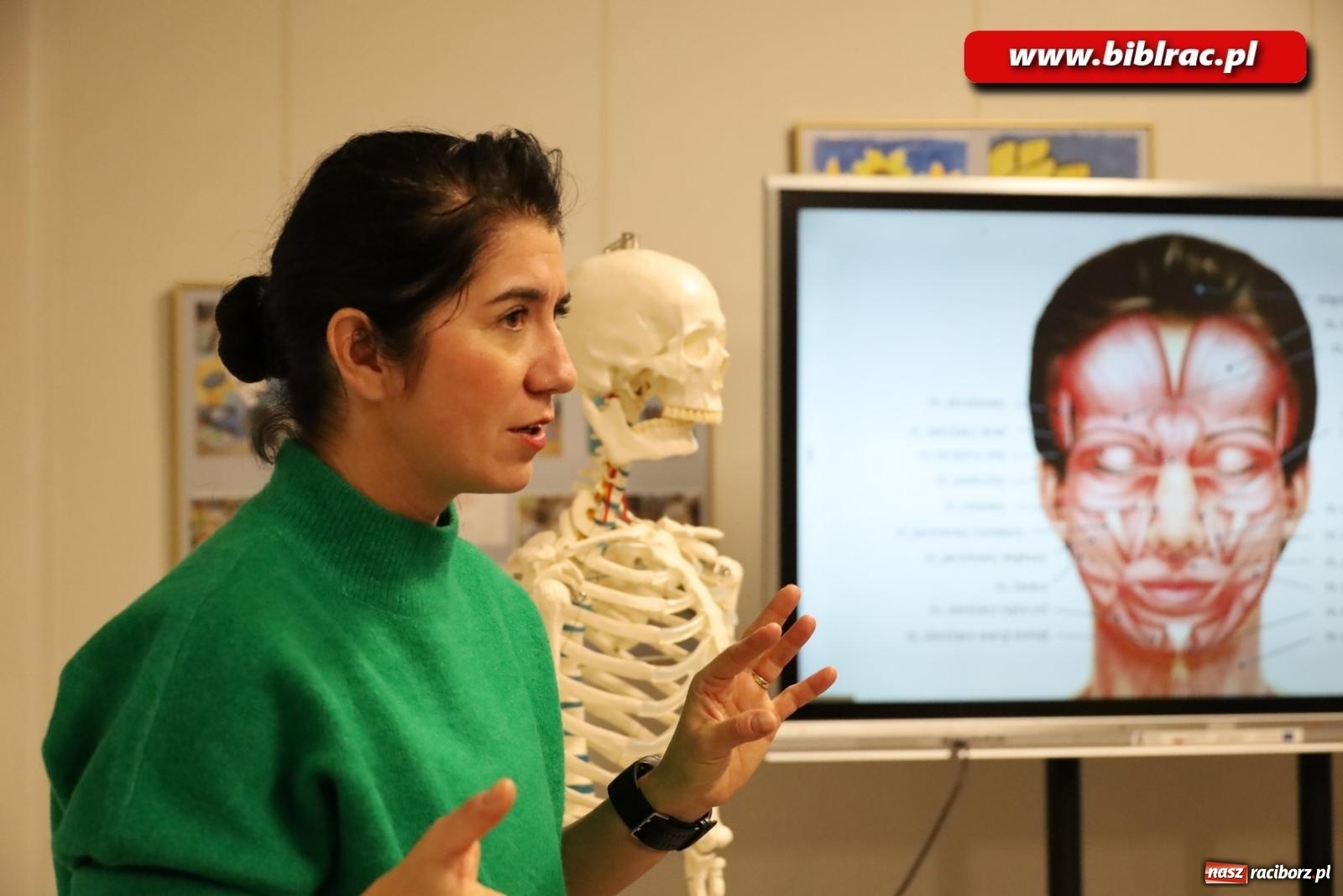 Zdjęcie w galerii na portalu naszraciborz.pl: Wdech i wydech z Patrycją Chomiczewską w raciborskiej bibliotece wiadomości z regionu