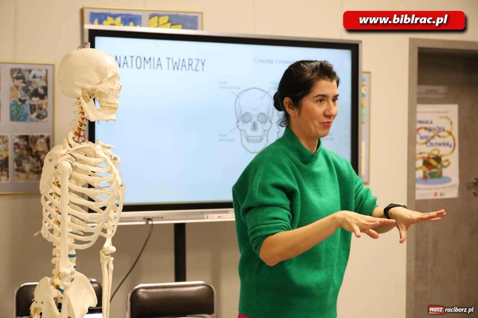 Zdjęcie w galerii na portalu naszraciborz.pl: Wdech i wydech z Patrycją Chomiczewską w raciborskiej bibliotece wiadomości z regionu