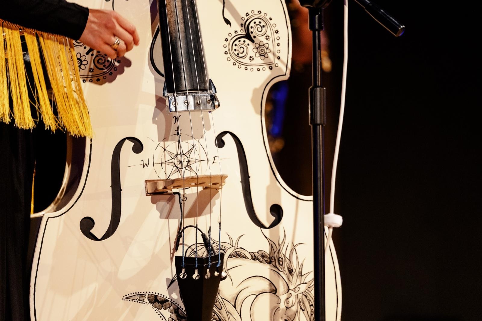 Zdjęcie w galerii na portalu naszraciborz.pl: XIX Raciborski Festiwal Podróżniczy Wiatraki oficjalnie rozpoczęty! wiadomości z regionu