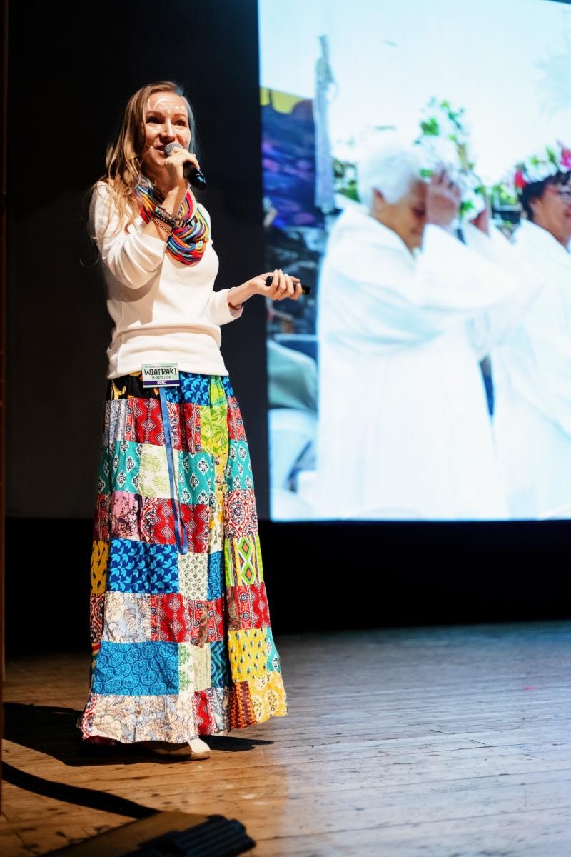 Zdjęcie w galerii na portalu naszraciborz.pl: XIX Raciborski Festiwal Podróżniczy Wiatraki oficjalnie rozpoczęty! wiadomości z regionu