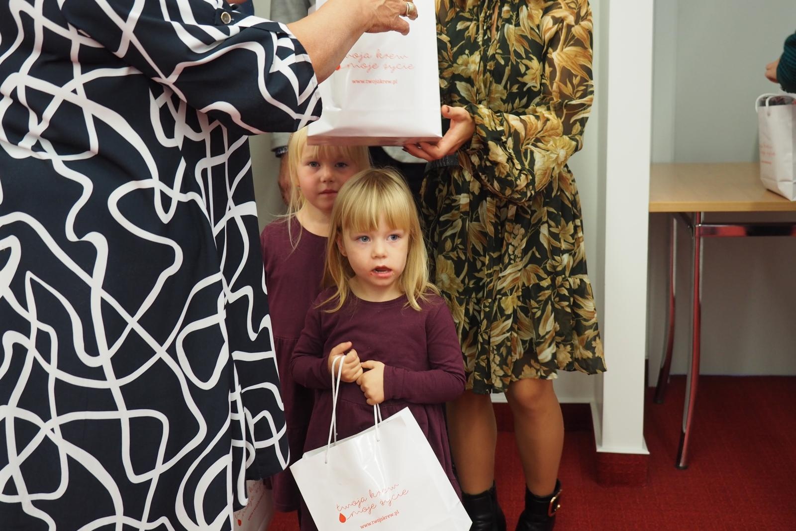 Zdjęcie w galerii na portalu naszraciborz.pl: Idea krwiodawstwa żyje i ma się dobrze dzięki rodzinom, które ją propagują wiadomości z regionu