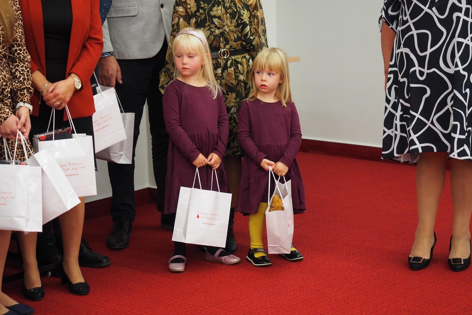 Zdjęcie w galerii na portalu naszraciborz.pl: Idea krwiodawstwa żyje i ma się dobrze dzięki rodzinom, które ją propagują wiadomości z regionu