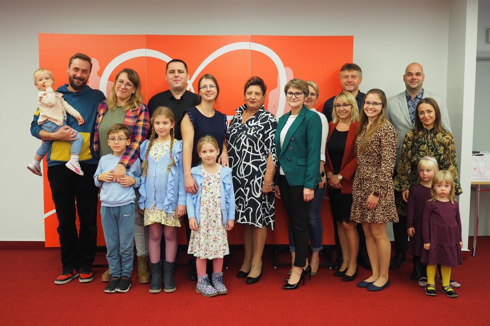 Zdjęcie w galerii na portalu naszraciborz.pl: Idea krwiodawstwa żyje i ma się dobrze dzięki rodzinom, które ją propagują wiadomości z regionu