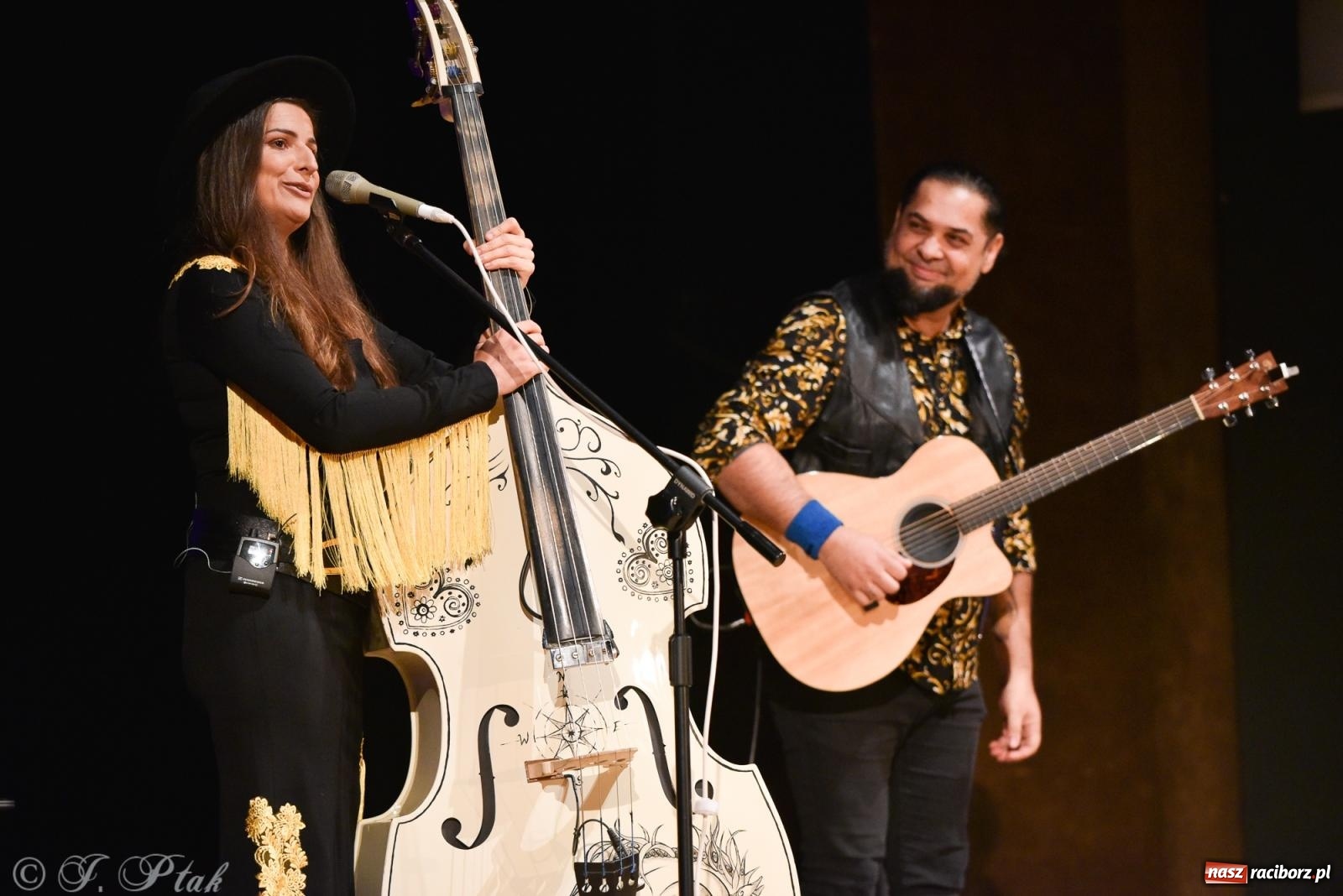 Zdjęcie w galerii na portalu naszraciborz.pl: Megitza & Mirga Pete na deskach RCK [FOTO i WIDEO] wiadomości z regionu
