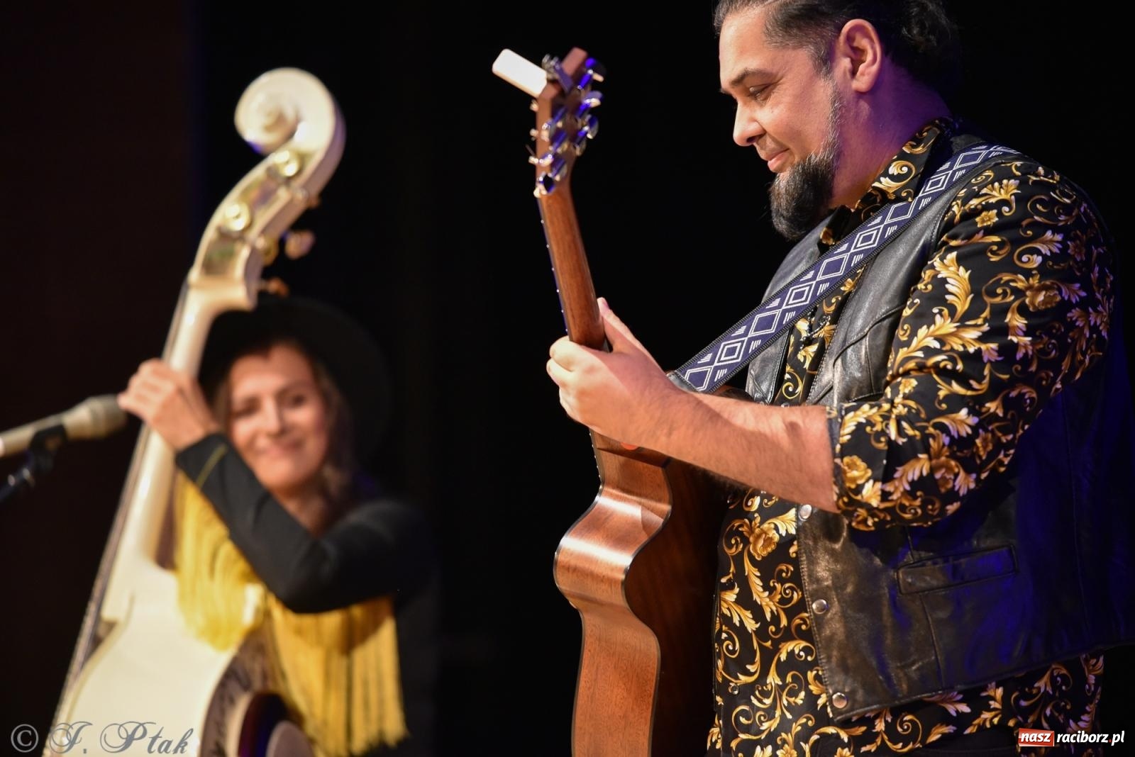 Zdjęcie w galerii na portalu naszraciborz.pl: Megitza & Mirga Pete na deskach RCK [FOTO i WIDEO] wiadomości z regionu