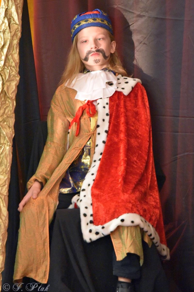 Zdjęcie w galerii na portalu naszraciborz.pl: Urodziny Osiemnastki. 30 lat szkoły w kalejdoskopie wiadomości z regionu