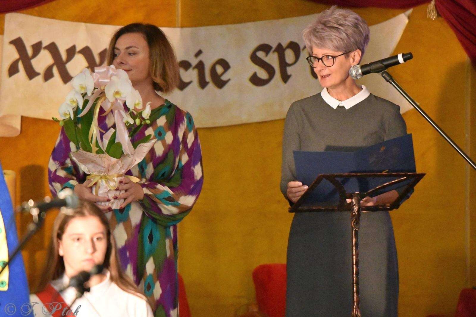 Zdjęcie w galerii na portalu naszraciborz.pl: Urodziny Osiemnastki. 30 lat szkoły w kalejdoskopie wiadomości z regionu