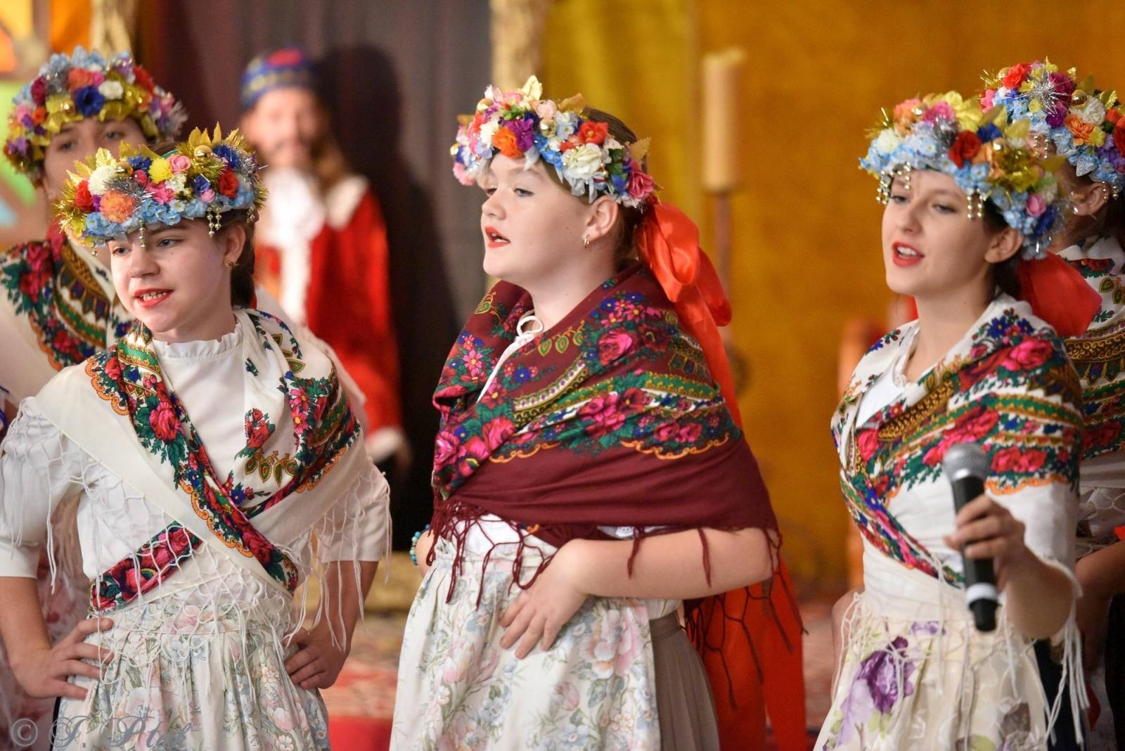 Zdjęcie w galerii na portalu naszraciborz.pl: Urodziny Osiemnastki. 30 lat szkoły w kalejdoskopie wiadomości z regionu