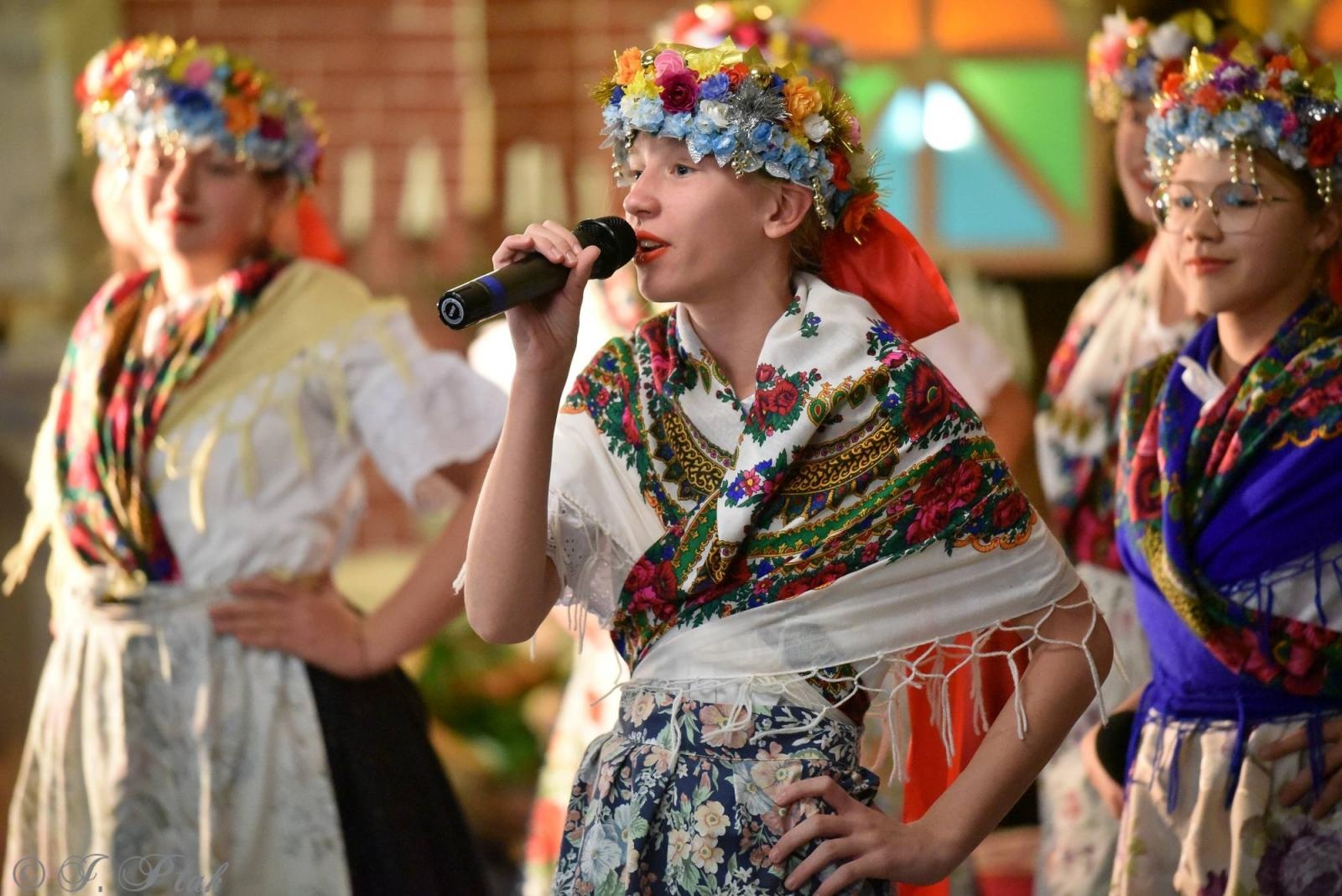 Zdjęcie w galerii na portalu naszraciborz.pl: Urodziny Osiemnastki. 30 lat szkoły w kalejdoskopie wiadomości z regionu