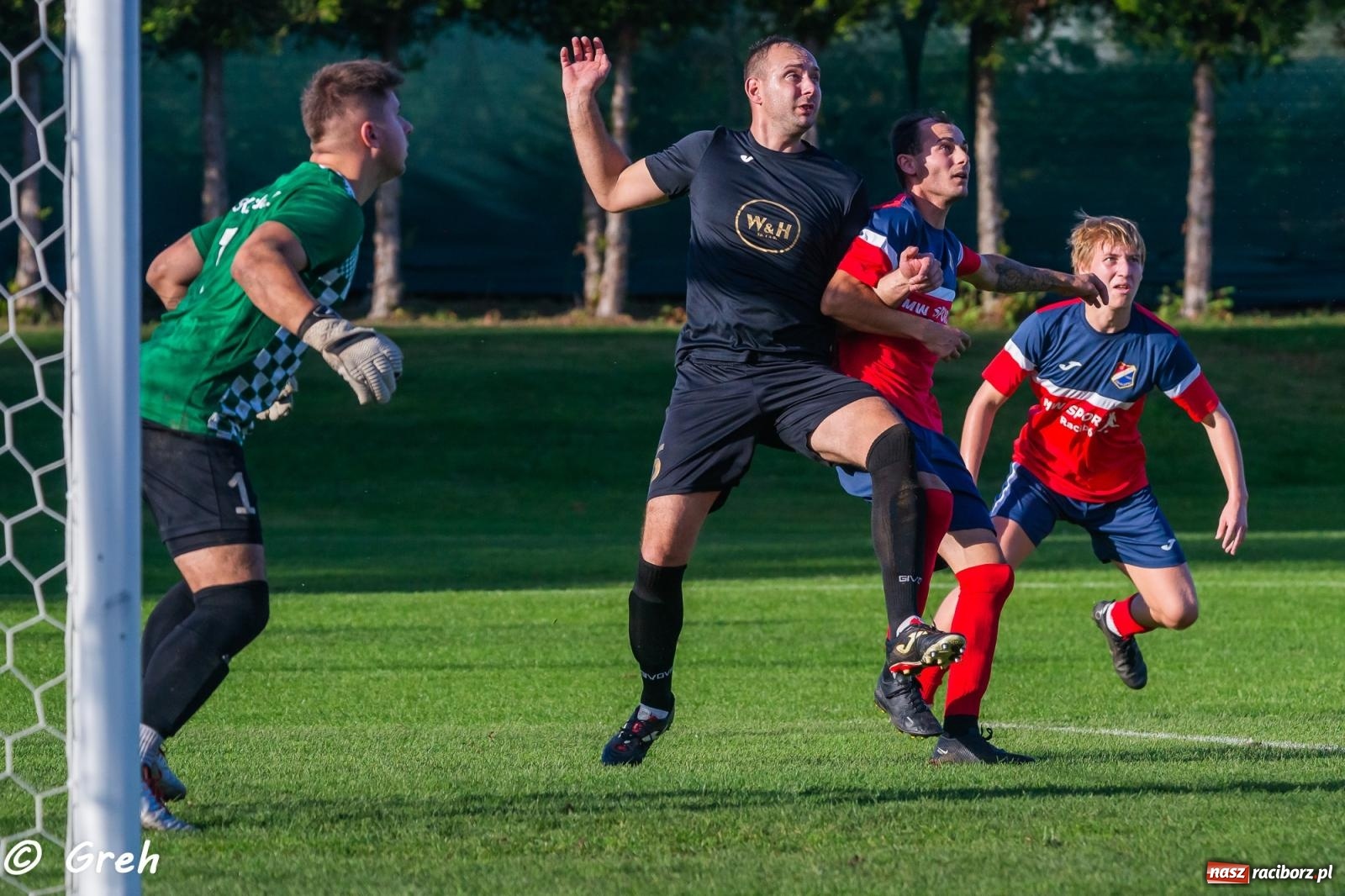 Zdjęcie w galerii na portalu naszraciborz.pl: Wyrównany bój Kolejarza i Rozwoju zakończony podziałem punktów [FOTO] wiadomości z regionu