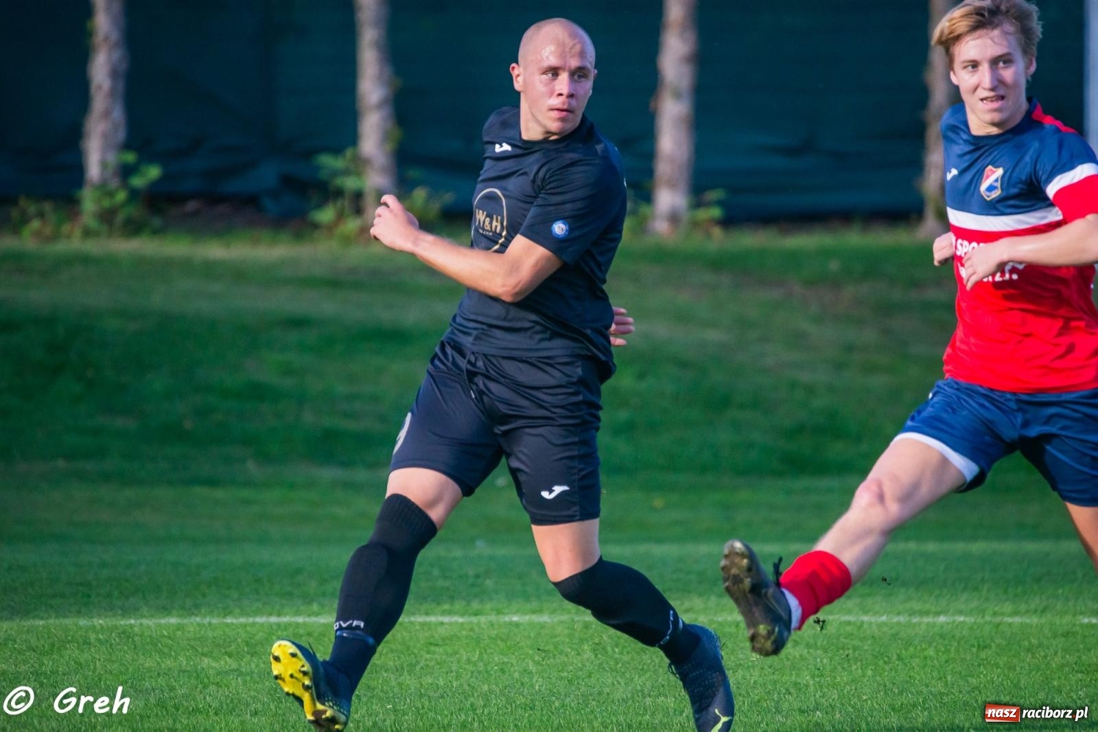 Zdjęcie w galerii na portalu naszraciborz.pl: Wyrównany bój Kolejarza i Rozwoju zakończony podziałem punktów [FOTO] wiadomości z regionu