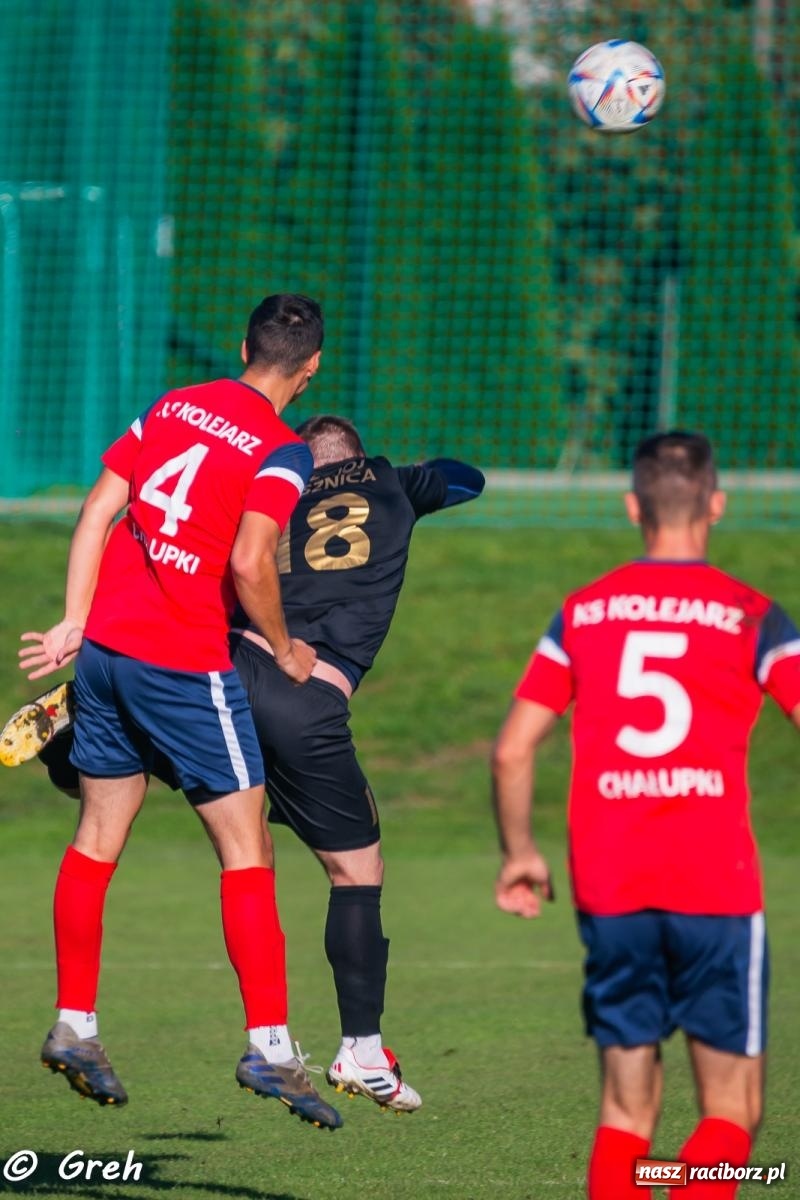 Zdjęcie w galerii na portalu naszraciborz.pl: Wyrównany bój Kolejarza i Rozwoju zakończony podziałem punktów [FOTO] wiadomości z regionu