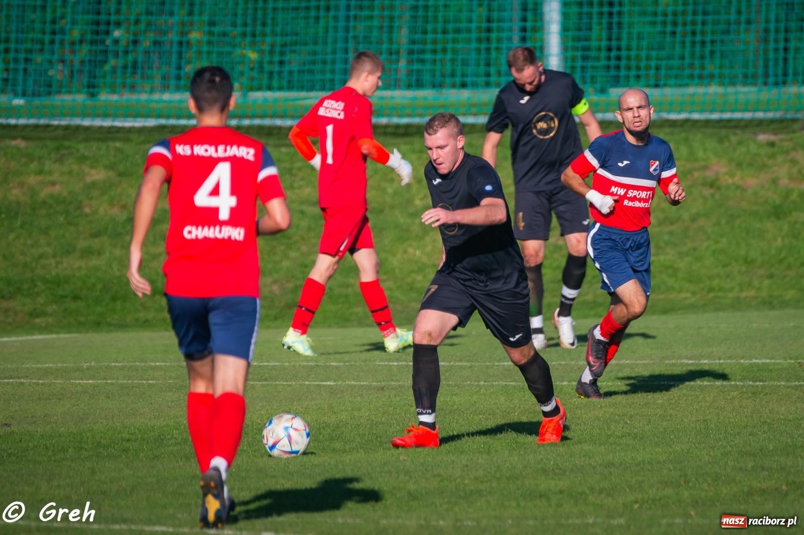 Zdjęcie w galerii na portalu naszraciborz.pl: Wyrównany bój Kolejarza i Rozwoju zakończony podziałem punktów [FOTO] wiadomości z regionu