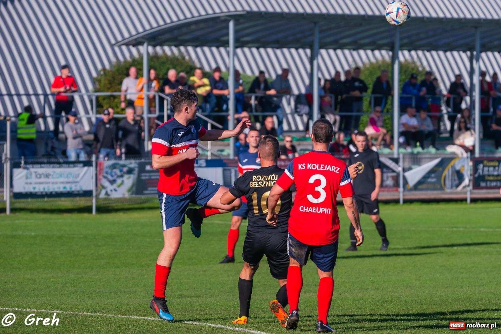 Zdjęcie w galerii na portalu naszraciborz.pl: Wyrównany bój Kolejarza i Rozwoju zakończony podziałem punktów [FOTO] wiadomości z regionu