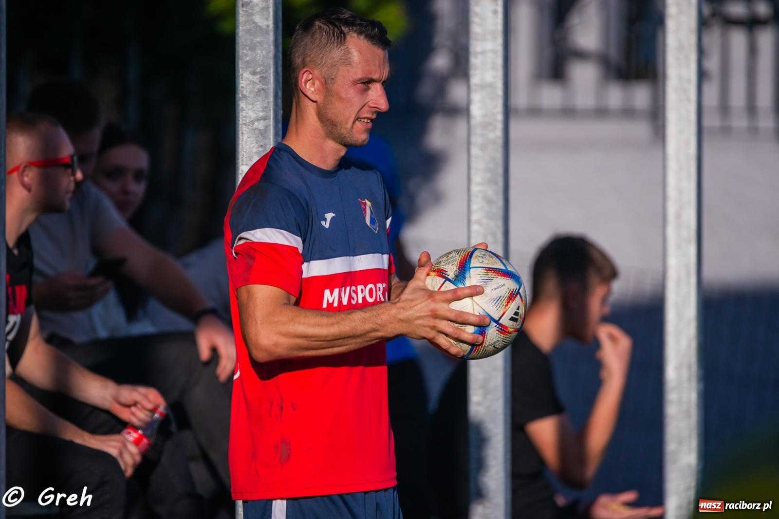 Zdjęcie w galerii na portalu naszraciborz.pl: Wyrównany bój Kolejarza i Rozwoju zakończony podziałem punktów [FOTO] wiadomości z regionu