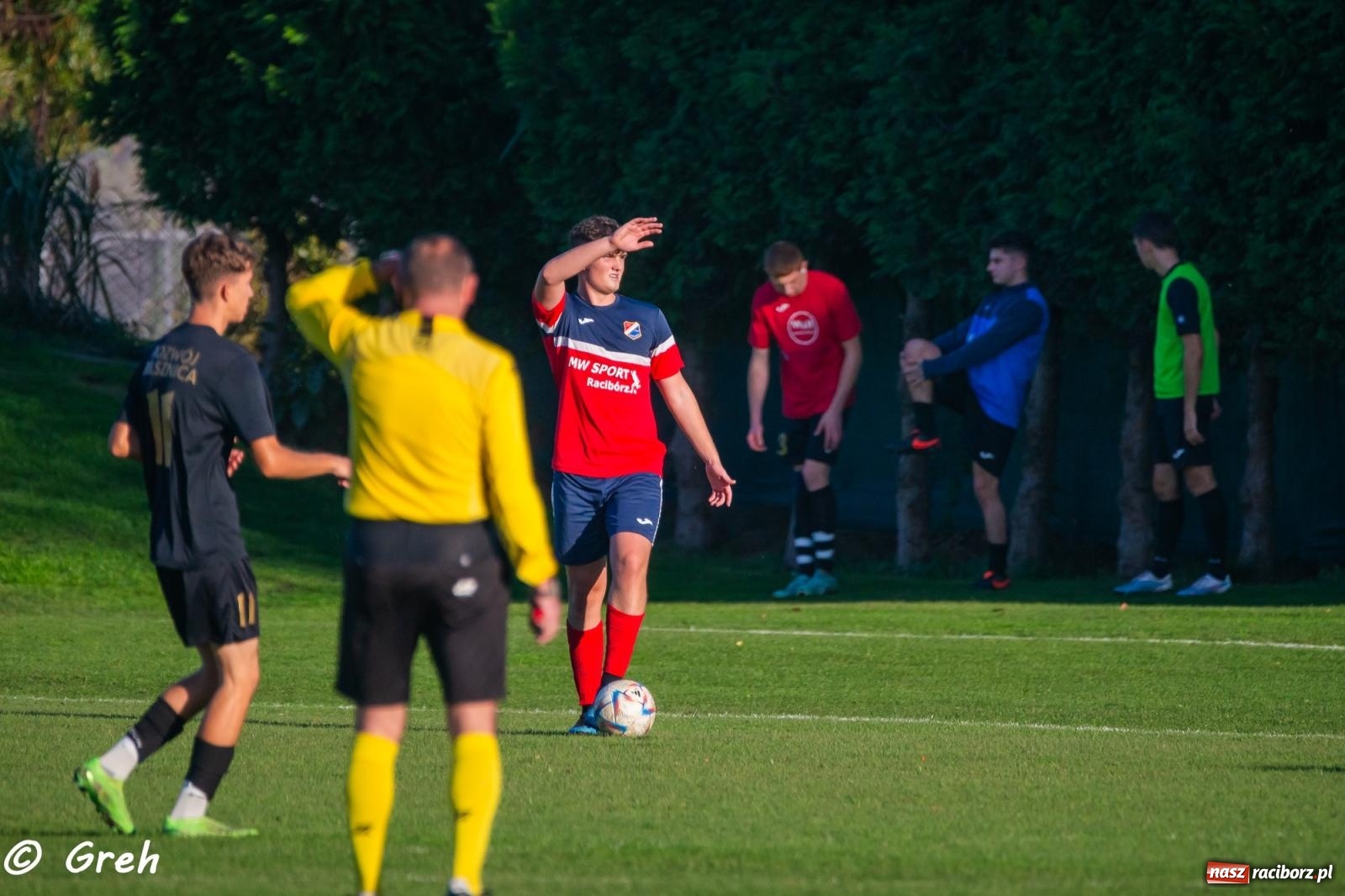 Zdjęcie w galerii na portalu naszraciborz.pl: Wyrównany bój Kolejarza i Rozwoju zakończony podziałem punktów [FOTO] wiadomości z regionu