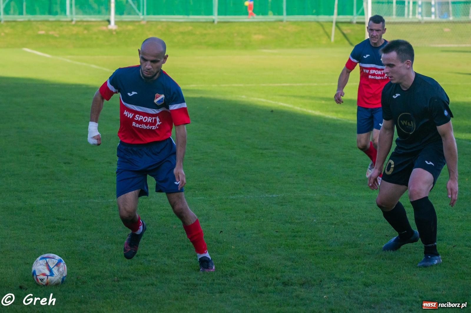 Zdjęcie w galerii na portalu naszraciborz.pl: Wyrównany bój Kolejarza i Rozwoju zakończony podziałem punktów [FOTO] wiadomości z regionu