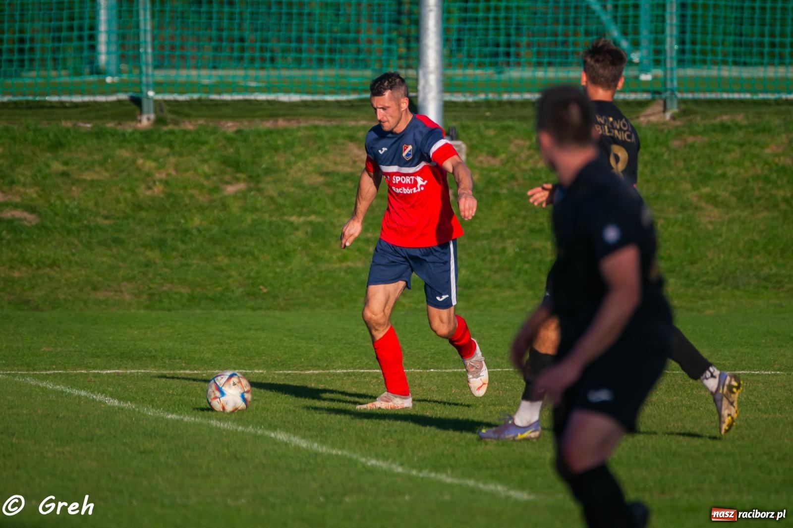 Zdjęcie w galerii na portalu naszraciborz.pl: Wyrównany bój Kolejarza i Rozwoju zakończony podziałem punktów [FOTO] wiadomości z regionu